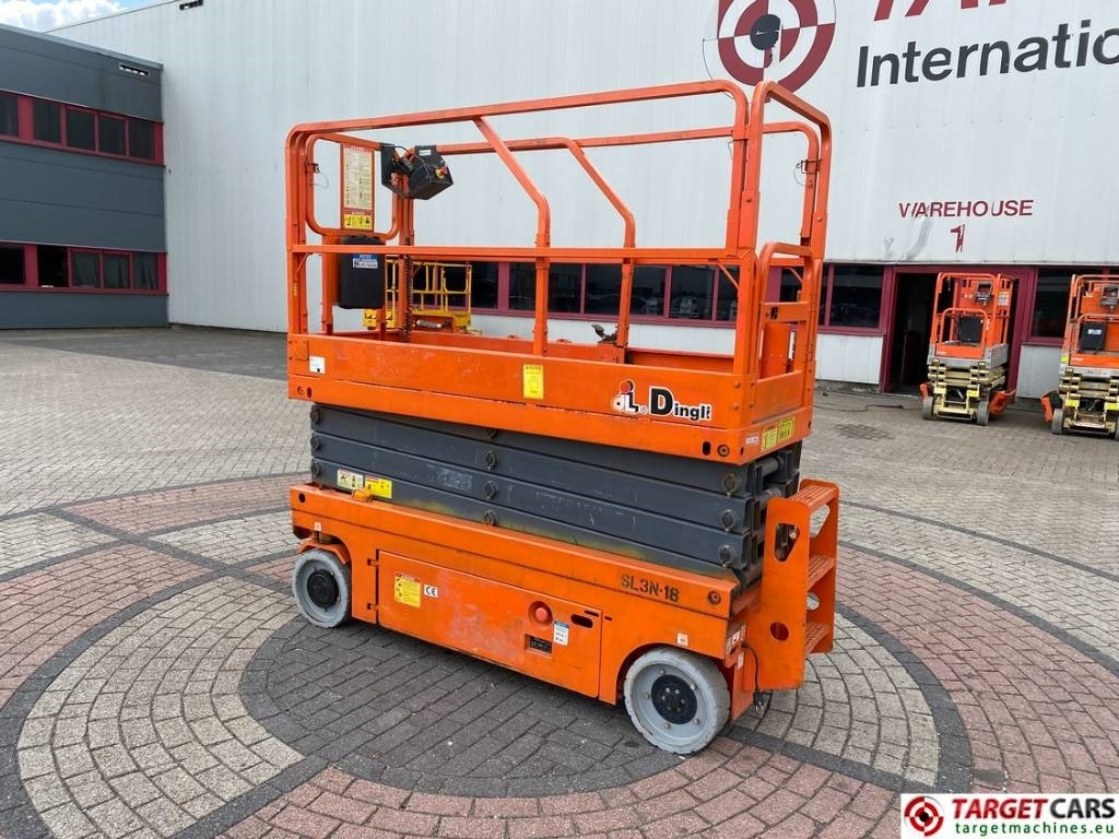 Dingli JCPT1008DC Electric Scissor Work Lift 1000cm - رافعات مقصية: صور 4 Dingli JCPT1008DC Electric Scissor Work Lift 1000cm - رافعات مقصية: صور 4