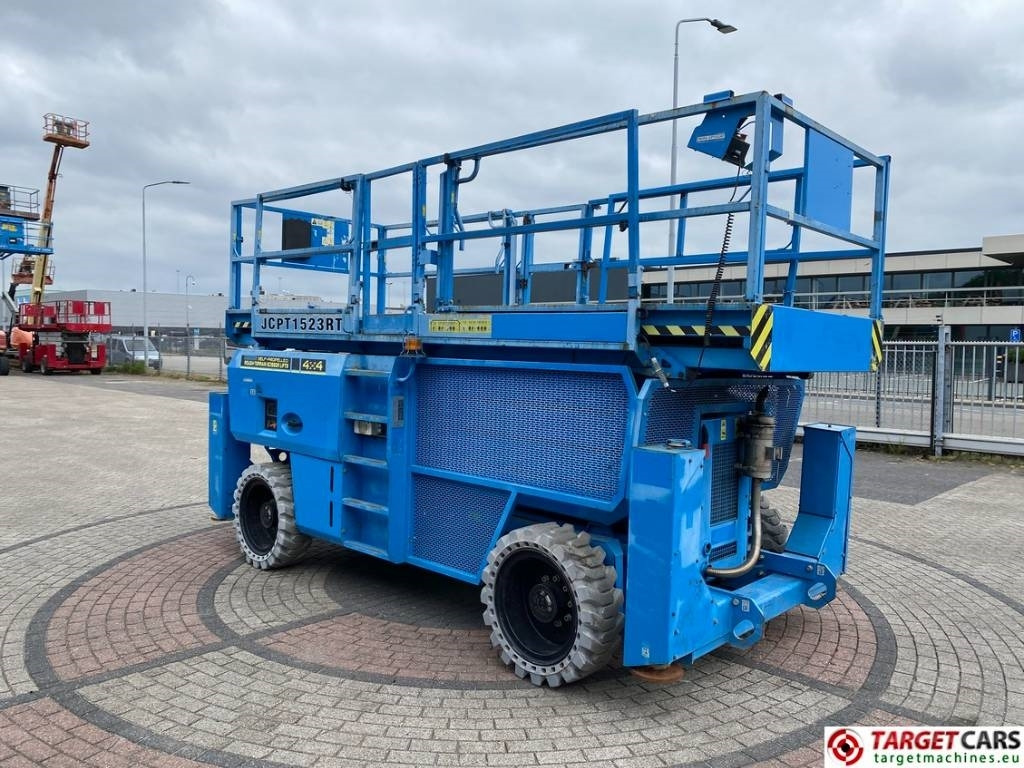 Dingli JCPT1523RT Diesel 4x4 Scissor Work Lift 1500cm - رافعات مقصية: صور 2 Dingli JCPT1523RT Diesel 4x4 Scissor Work Lift 1500cm - رافعات مقصية: صور 2