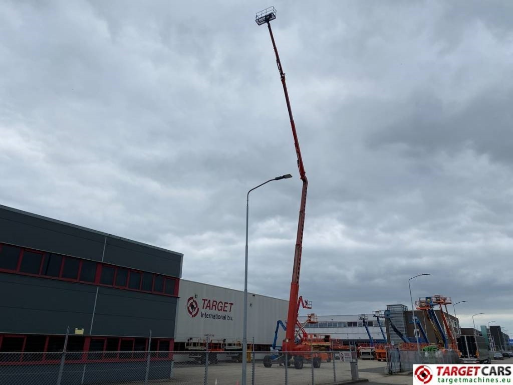 Genie Z-135/70 Articulated 4x4x4 Diesel Boom Lift 4315cm - رافعات سلة مفصلية: صور 5 Genie Z-135/70 Articulated 4x4x4 Diesel Boom Lift 4315cm - رافعات سلة مفصلية: صور 5