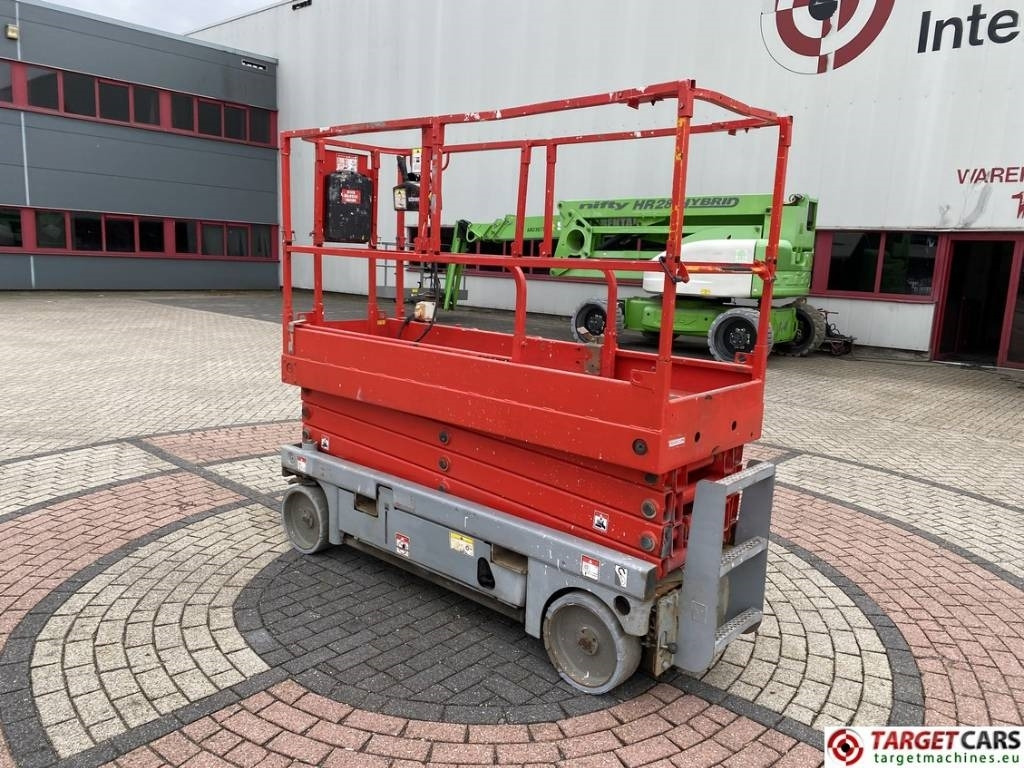 Haulotte Compact 10N Electric Scissor Work Lift 1000cm - رافعات مقصية: صور 4 Haulotte Compact 10N Electric Scissor Work Lift 1000cm - رافعات مقصية: صور 4