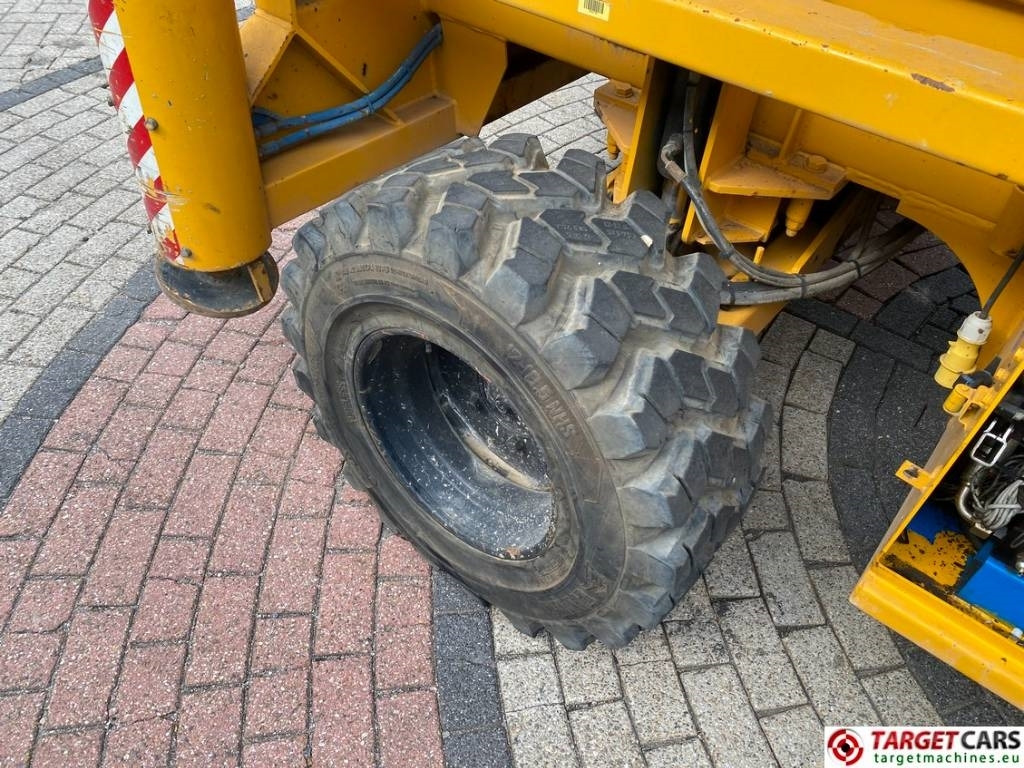 رافعات مقصية Holland Lift B195DL-25 4WD Diesel 4x4 Scissor Work Lift 2150cm: صور 23