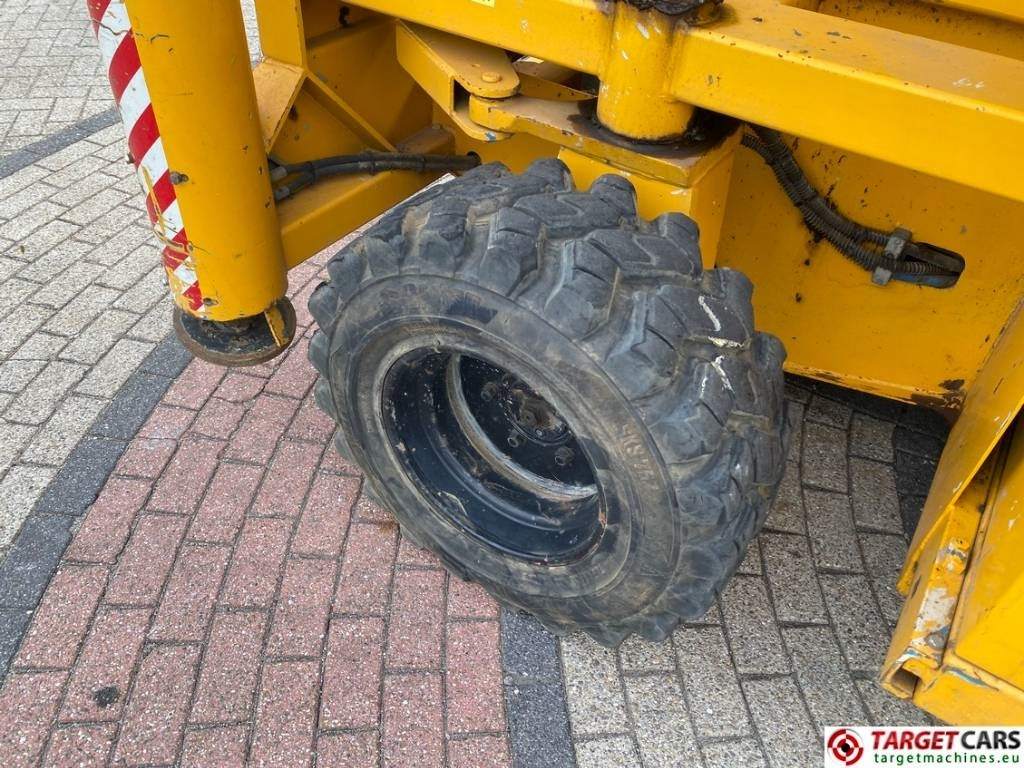 رافعات مقصية Holland Lift B195DL-25 4WD Diesel 4x4 Scissor Work Lift 2150cm: صور 21