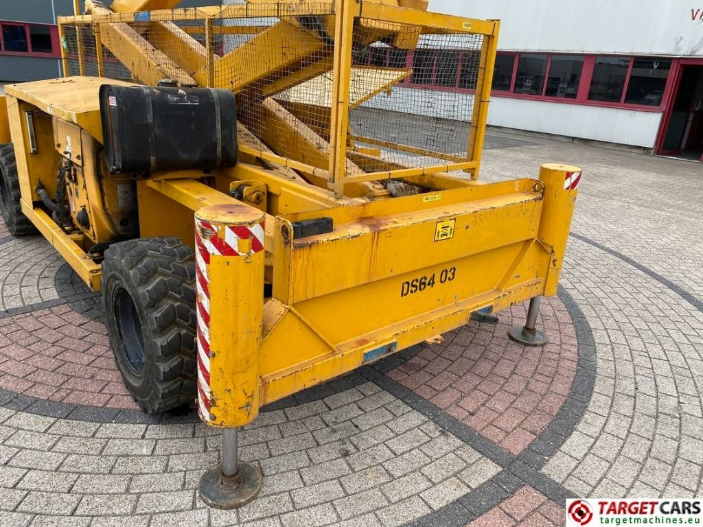 رافعات مقصية Holland Lift B195DL-25 4WD Diesel 4x4 Scissor Work Lift 2150cm: صور 49
