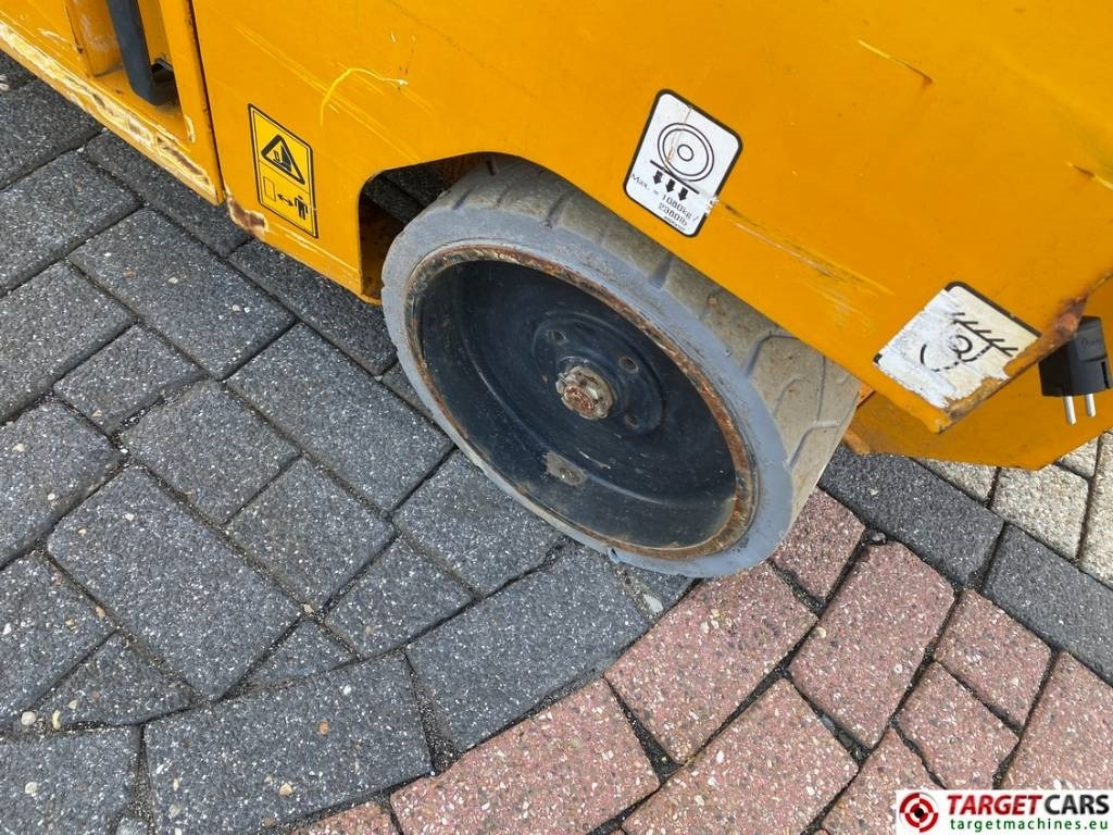 رافعات مقصية JCB S2632E Electric Scissor Work Lift 1010cm: صور 24