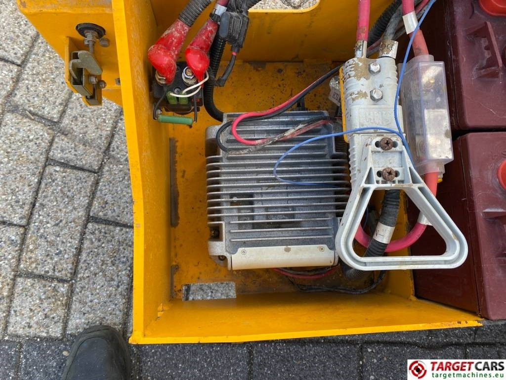 رافعات مقصية JCB S2632E Electric Scissor Work Lift 1010cm: صور 15