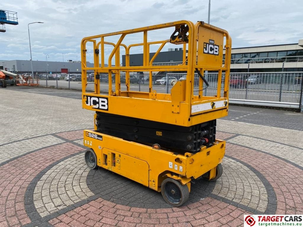 JCB S2646E Electric Scissor Work Lift 990cm - رافعات مقصية: صور 2 JCB S2646E Electric Scissor Work Lift 990cm - رافعات مقصية: صور 2