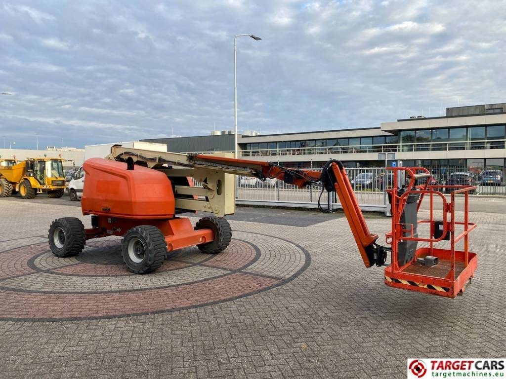 JLG 520AJ Articulated 4x4 Diesel Boom Work Lift 1800cm - رافعات سلة مفصلية: صور 2 JLG 520AJ Articulated 4x4 Diesel Boom Work Lift 1800cm - رافعات سلة مفصلية: صور 2