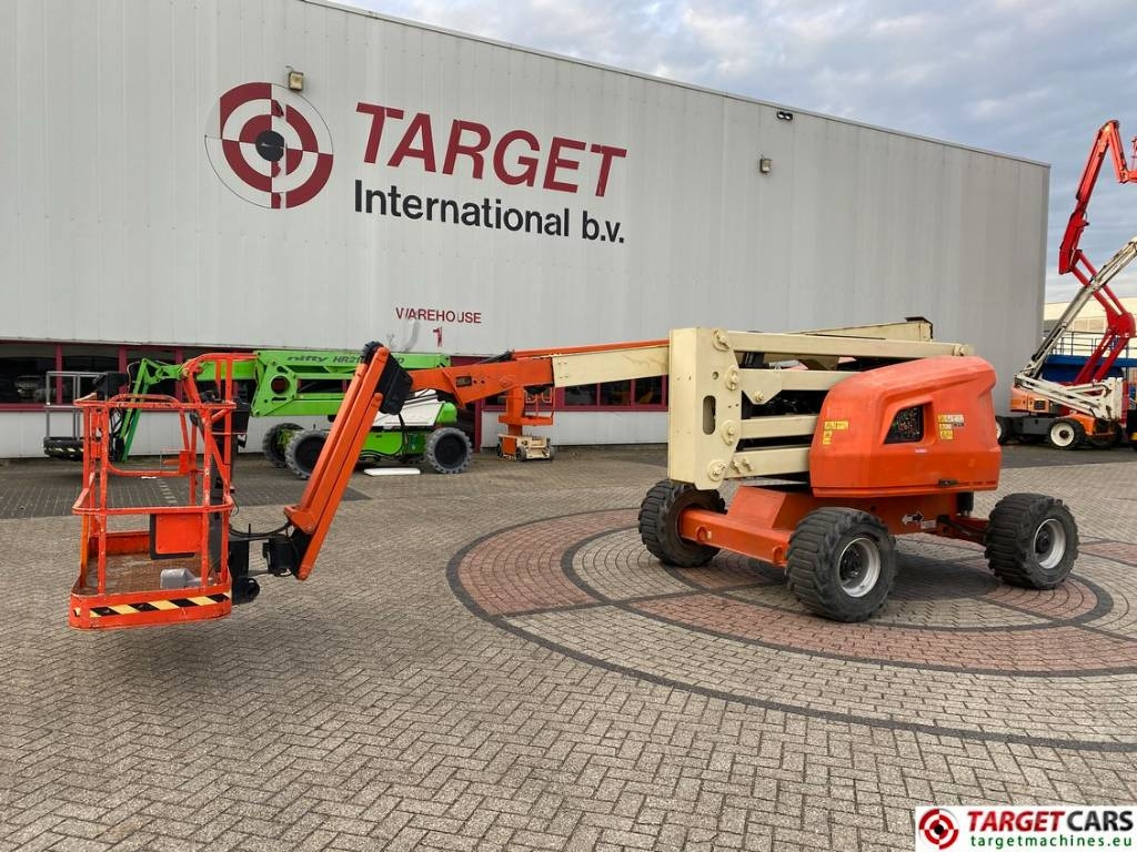JLG 520AJ Articulated 4x4 Diesel Boom Work Lift 1800cm - رافعات سلة مفصلية: صور 1 JLG 520AJ Articulated 4x4 Diesel Boom Work Lift 1800cm - رافعات سلة مفصلية: صور 1