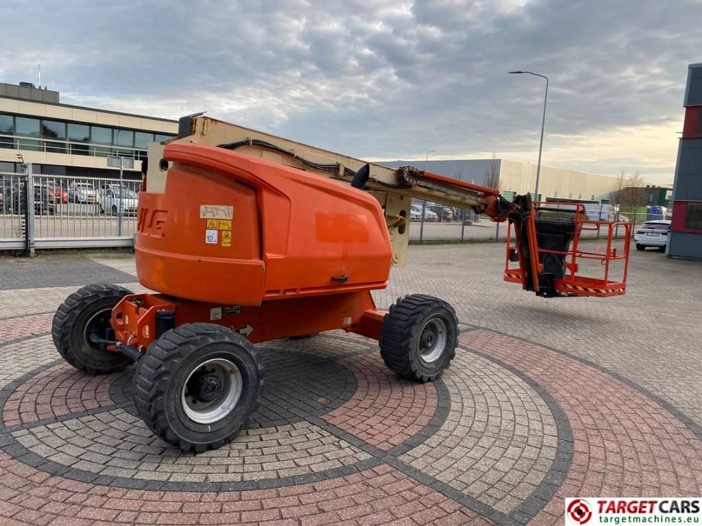 JLG 520AJ Articulated 4x4 Diesel Boom Work Lift 1800cm - رافعات سلة مفصلية: صور 3 JLG 520AJ Articulated 4x4 Diesel Boom Work Lift 1800cm - رافعات سلة مفصلية: صور 3