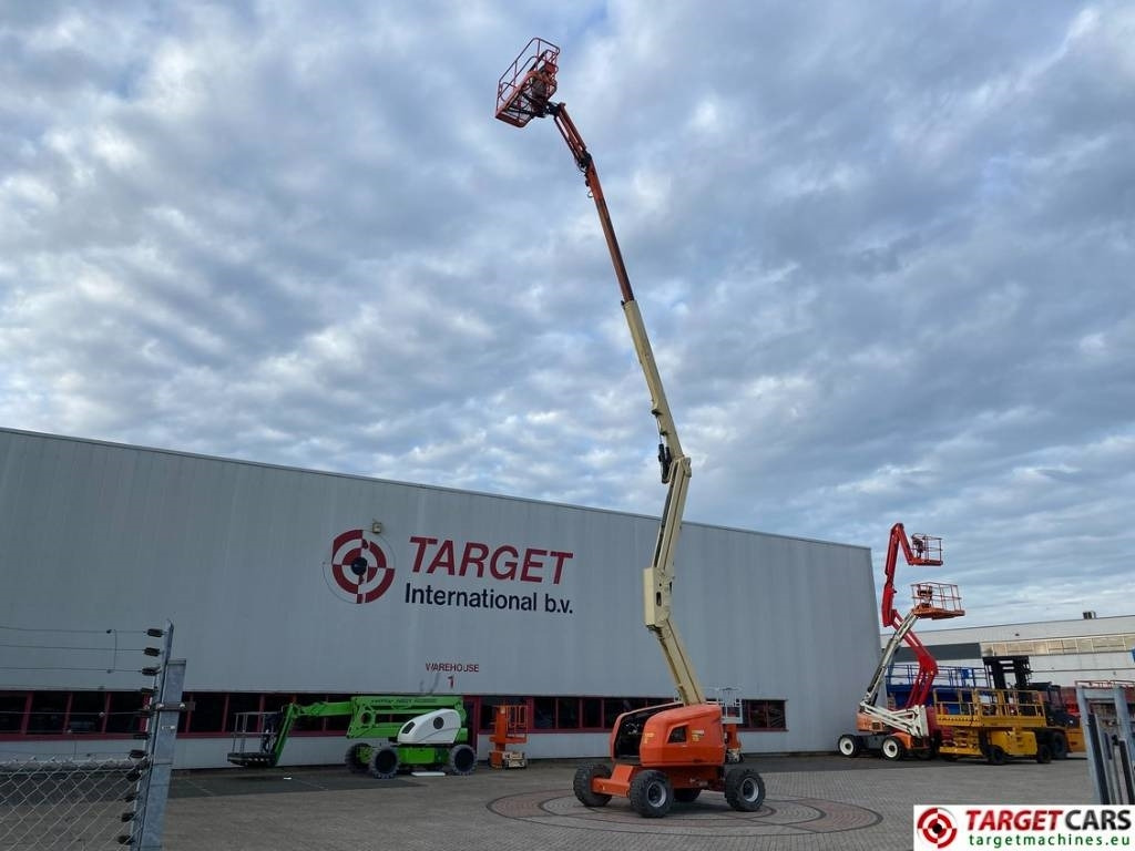 JLG 520AJ Articulated 4x4 Diesel Boom Work Lift 1800cm - رافعات سلة مفصلية: صور 5 JLG 520AJ Articulated 4x4 Diesel Boom Work Lift 1800cm - رافعات سلة مفصلية: صور 5