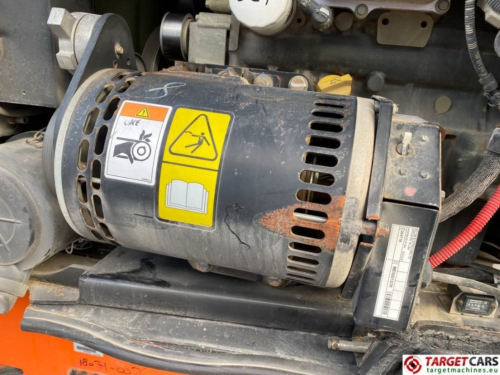 رافعات سلة تلسكوبية JLG 680S Telescopic 4x4 Diesel Boom Work Lift 2273cm: صور 13 رافعات سلة تلسكوبية JLG 680S Telescopic 4x4 Diesel Boom Work Lift 2273cm: صور 13