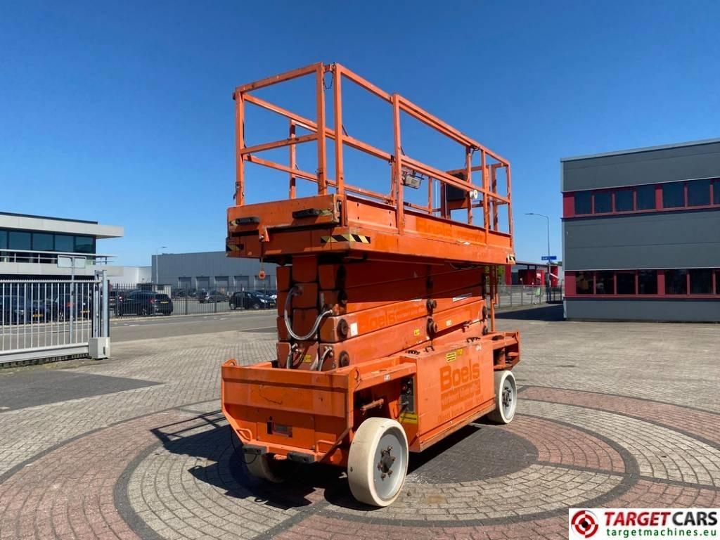 JLG Liftlux 153-12 Electric Scissor Work Lift 1730cm - رافعات مقصية: صور 3 JLG Liftlux 153-12 Electric Scissor Work Lift 1730cm - رافعات مقصية: صور 3