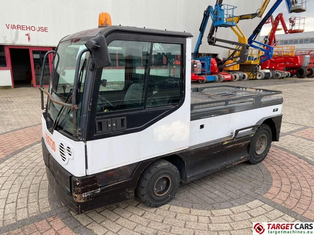 Linde P250 Tow Tug Truck Tractor Electric 80V Max 25T - جرارات البلدية: صور 1 Linde P250 Tow Tug Truck Tractor Electric 80V Max 25T - جرارات البلدية: صور 1