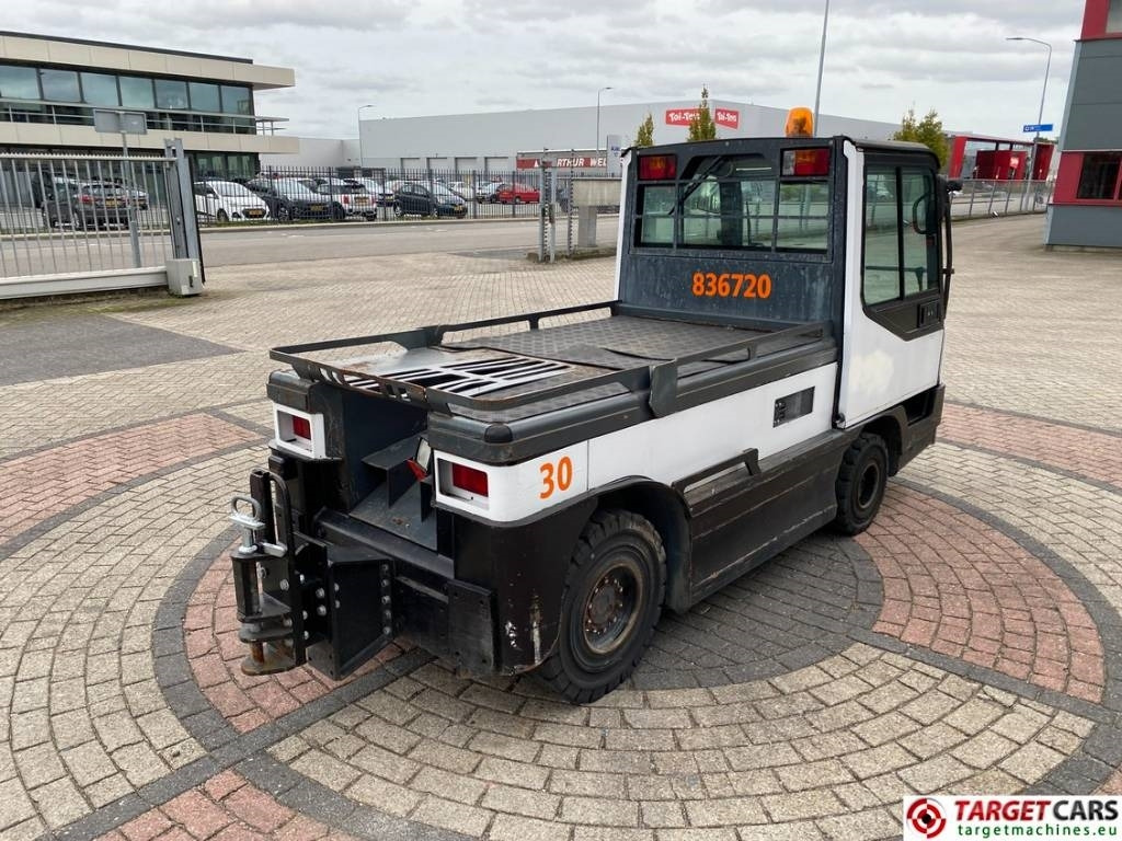 Linde P250 Tow Tug Truck Tractor Electric 80V Max 25T - جرارات البلدية: صور 3 Linde P250 Tow Tug Truck Tractor Electric 80V Max 25T - جرارات البلدية: صور 3