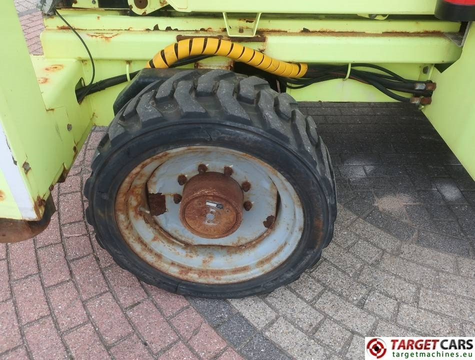 رافعات مقصية MEC 3392RT-T Diesel 4x4 Scissor Work LIft 1200cm: صور 23 رافعات مقصية MEC 3392RT-T Diesel 4x4 Scissor Work LIft 1200cm: صور 23