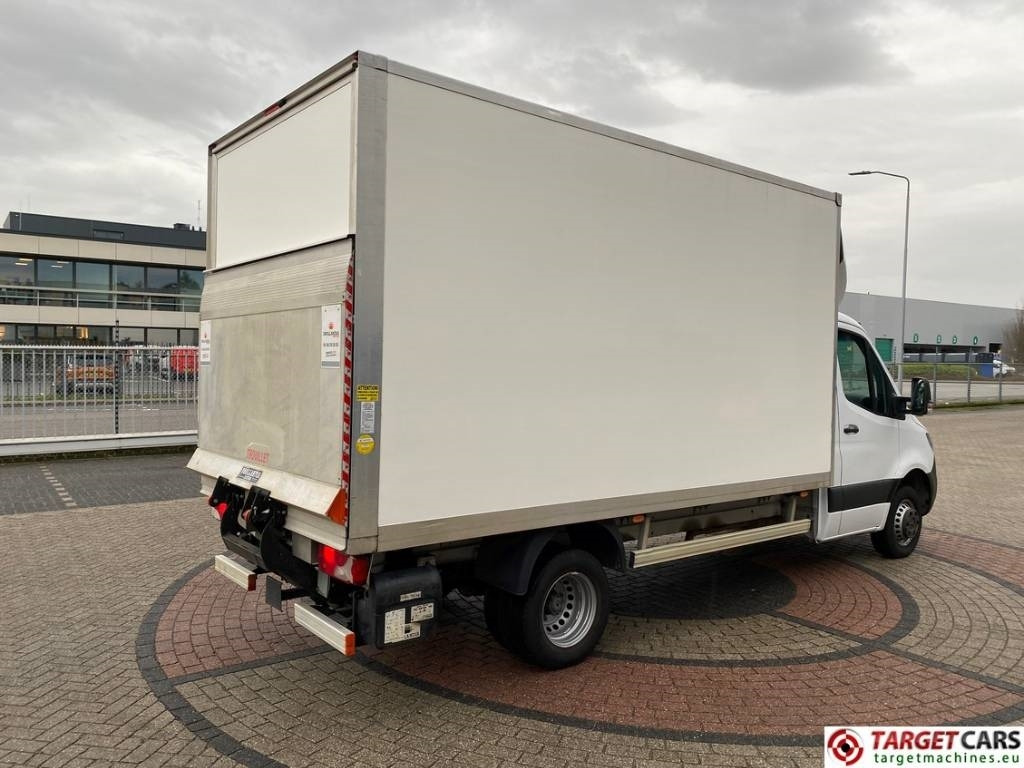Mercedes-Benz Sprinter 515CDI Closed Box Van Taillift - بصندوق مغلق شاحنة: صور 3 Mercedes-Benz Sprinter 515CDI Closed Box Van Taillift - بصندوق مغلق شاحنة: صور 3