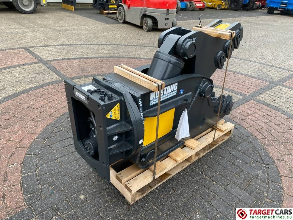 Mustang RH08 Hydraulic Rotation Pulverizer Shear 6~13T NEW - ماكينة القص الهيدروليكي: صور 2 Mustang RH08 Hydraulic Rotation Pulverizer Shear 6~13T NEW - ماكينة القص الهيدروليكي: صور 2