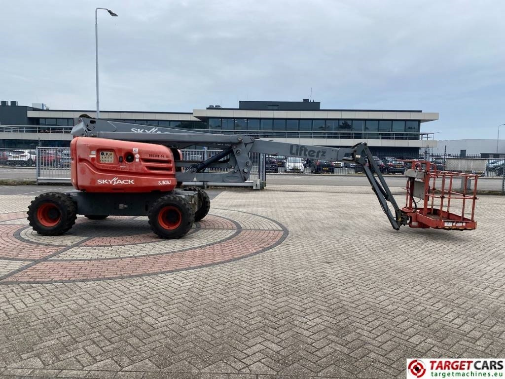 رافعات سلة مفصلية SkyJack SJ63AJ Articulated 4x4 Diesel Boom WorkLIft 2136cm: صور 32
