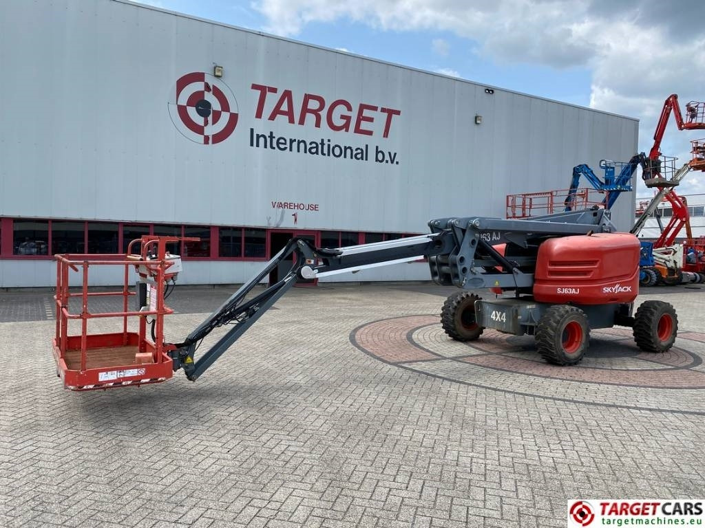 SkyJack SJ63AJ Articulated 4x4 Diesel Boom WorkLift 2136cm - رافعات سلة مفصلية: صور 1 SkyJack SJ63AJ Articulated 4x4 Diesel Boom WorkLift 2136cm - رافعات سلة مفصلية: صور 1