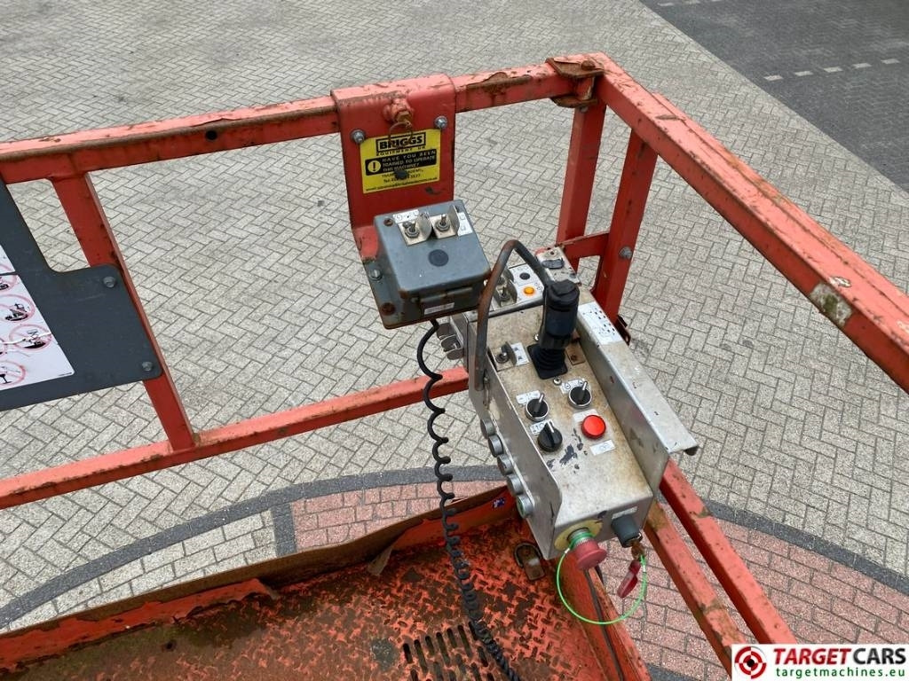 SkyJack SJ9250 RT Diesel 4x4 Scissor 9250 Work Lift 1720cm  إيجار SkyJack SJ9250 RT Diesel 4x4 Scissor 9250 Work Lift 1720cm: صور 9