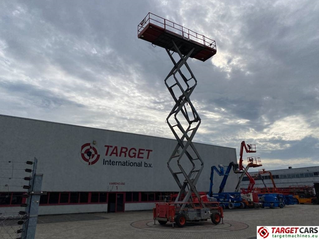 رافعات مقصية SkyJack SJ9250 RT Diesel Scissor Work Lift 1720cm: صور 6 رافعات مقصية SkyJack SJ9250 RT Diesel Scissor Work Lift 1720cm: صور 6