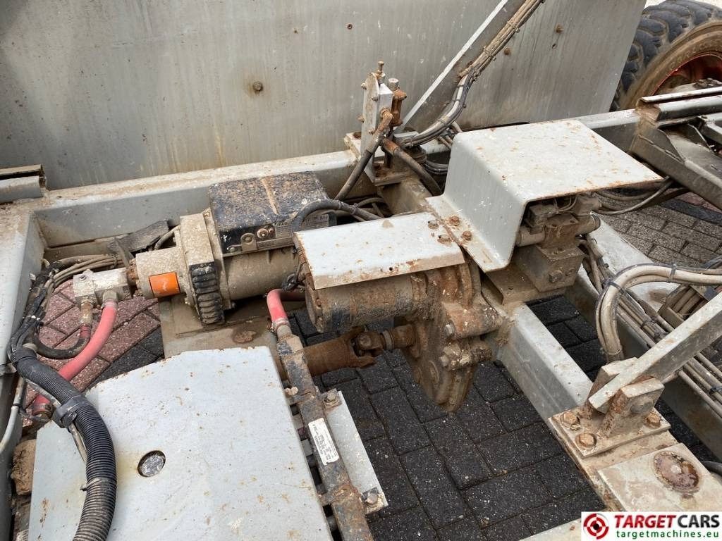 رافعات مقصية SkyJack SJ9250 RT Diesel Scissor Work Lift 1720cm: صور 30 رافعات مقصية SkyJack SJ9250 RT Diesel Scissor Work Lift 1720cm: صور 30