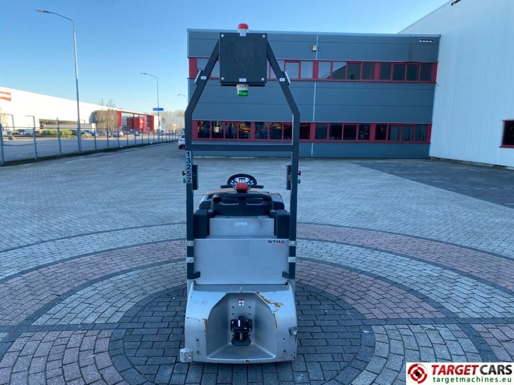 Still CX-T Electric TowTruck Tractor 24V 4000KG Capacity - جرار السحب الكهربائي: صور 5 Still CX-T Electric TowTruck Tractor 24V 4000KG Capacity - جرار السحب الكهربائي: صور 5