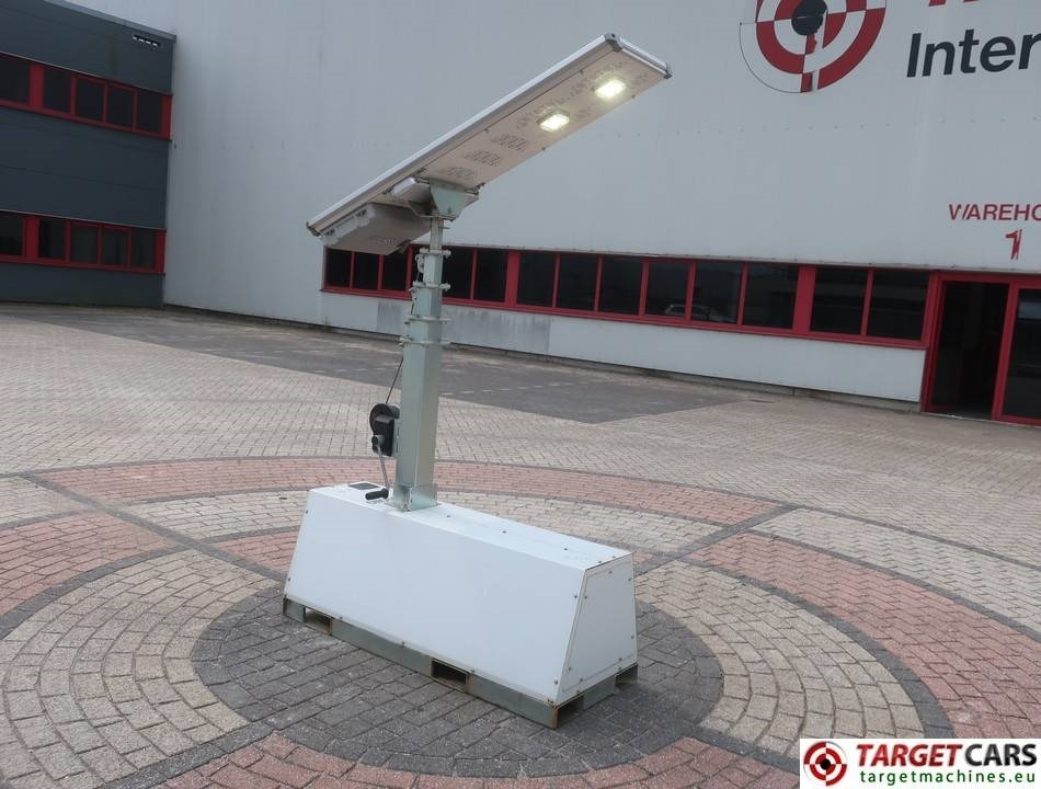 Trime X-Polar Solar Panel 50W Led Tower Light  - ابراج اضاءة: صور 4 Trime X-Polar Solar Panel 50W Led Tower Light  - ابراج اضاءة: صور 4