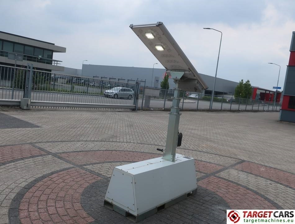 Trime X-Pole 2x25W Led Solar Tower Light - ابراج اضاءة: صور 3 Trime X-Pole 2x25W Led Solar Tower Light - ابراج اضاءة: صور 3