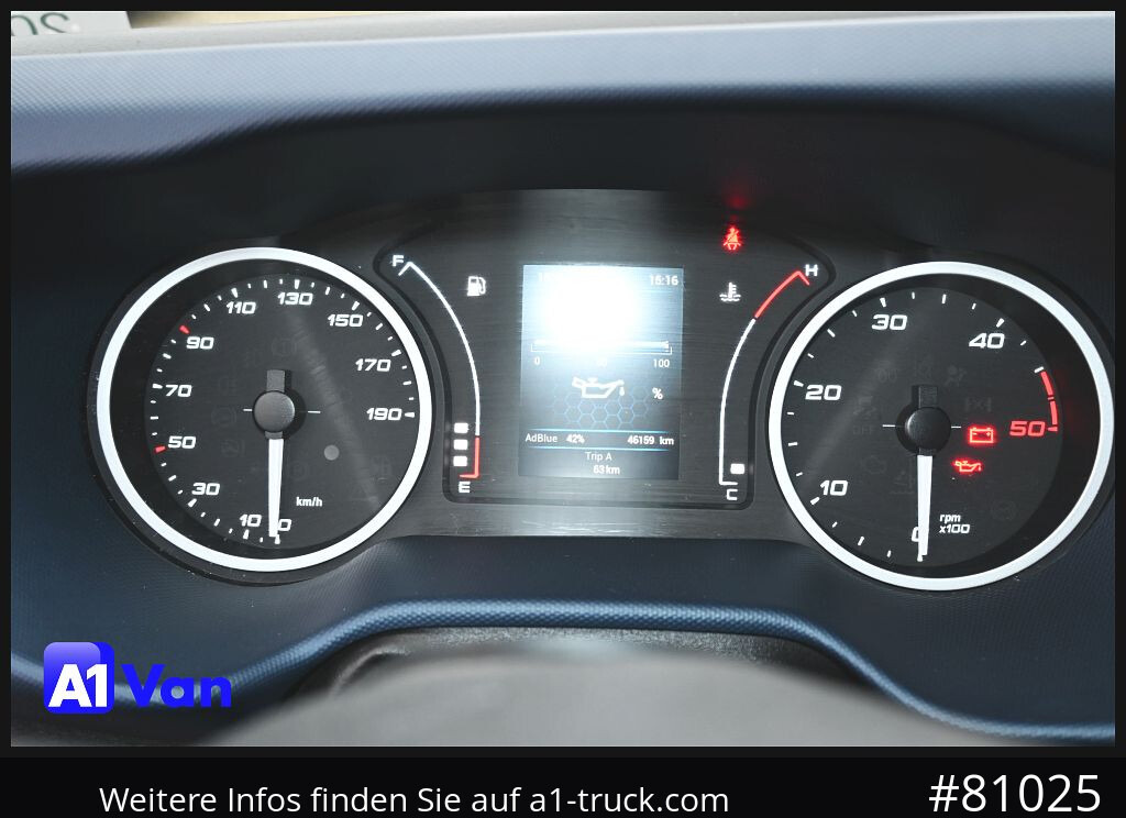 IVECO Daily 50C18 Doka Pritsche, AHK, Klima, 4,5m Ladefläche - الشاحنات الصغيرة المسطحة, الشاحنات الصغيرة كابينة مزدوجة: صور 4 IVECO Daily 50C18 Doka Pritsche, AHK, Klima, 4,5m Ladefläche - الشاحنات الصغيرة المسطحة, الشاحنات الصغيرة كابينة مزدوجة: صور 4