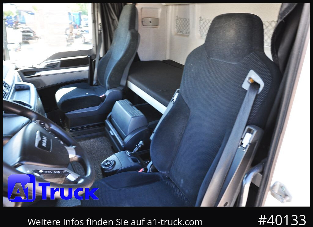 MAN TGX 18.440, Hydraulik, Intarder, Standklima, - شاحنة جرار: صور 4 MAN TGX 18.440, Hydraulik, Intarder, Standklima, - شاحنة جرار: صور 4