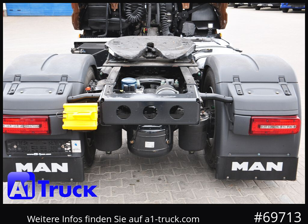 MAN TGX 18,480 BLS Intarder, Standklima, Soundsystem - شاحنة جرار: صور 3 MAN TGX 18,480 BLS Intarder, Standklima, Soundsystem - شاحنة جرار: صور 3