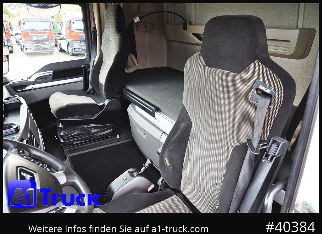 MAN TGX 18.500 XXL Low, Inarder Navi Standklima, - شاحنة جرار: صور 4 MAN TGX 18.500 XXL Low, Inarder Navi Standklima, - شاحنة جرار: صور 4