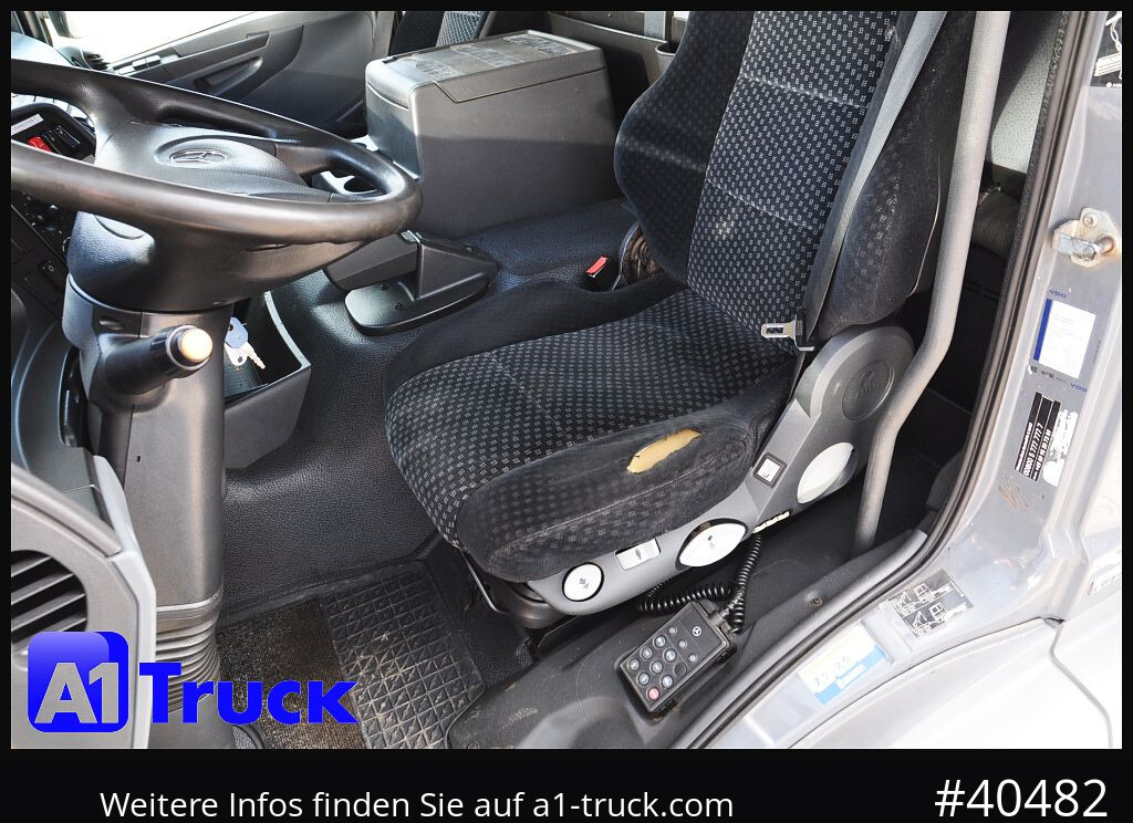 MERCEDES-BENZ 1824 LL Carrier 950 Mt, 3 Kammern, Automatik - مبردة شاحنة: صور 4 MERCEDES-BENZ 1824 LL Carrier 950 Mt, 3 Kammern, Automatik - مبردة شاحنة: صور 4