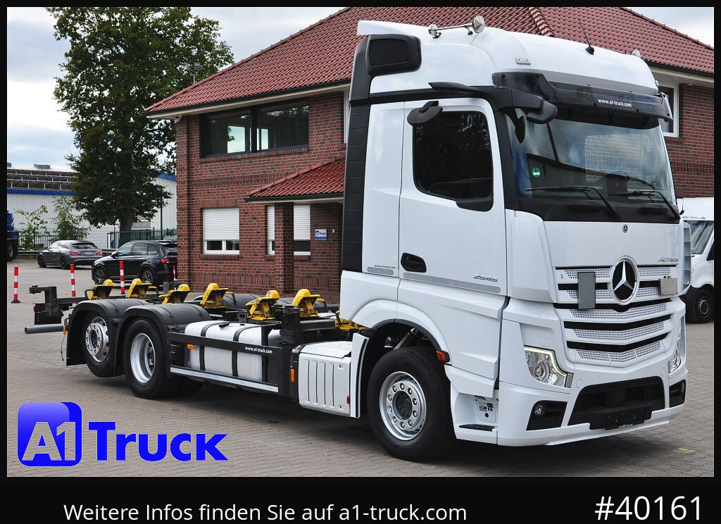 MERCEDES-BENZ 2545, Multi BDF, Wechsler, 7.45-7.82, MIDI, Liftachse - شاحنات الحاويات / جسم علوي قابل للتغيير شاحنة: صور 1 MERCEDES-BENZ 2545, Multi BDF, Wechsler, 7.45-7.82, MIDI, Liftachse - شاحنات الحاويات / جسم علوي قابل للتغيير شاحنة: صور 1