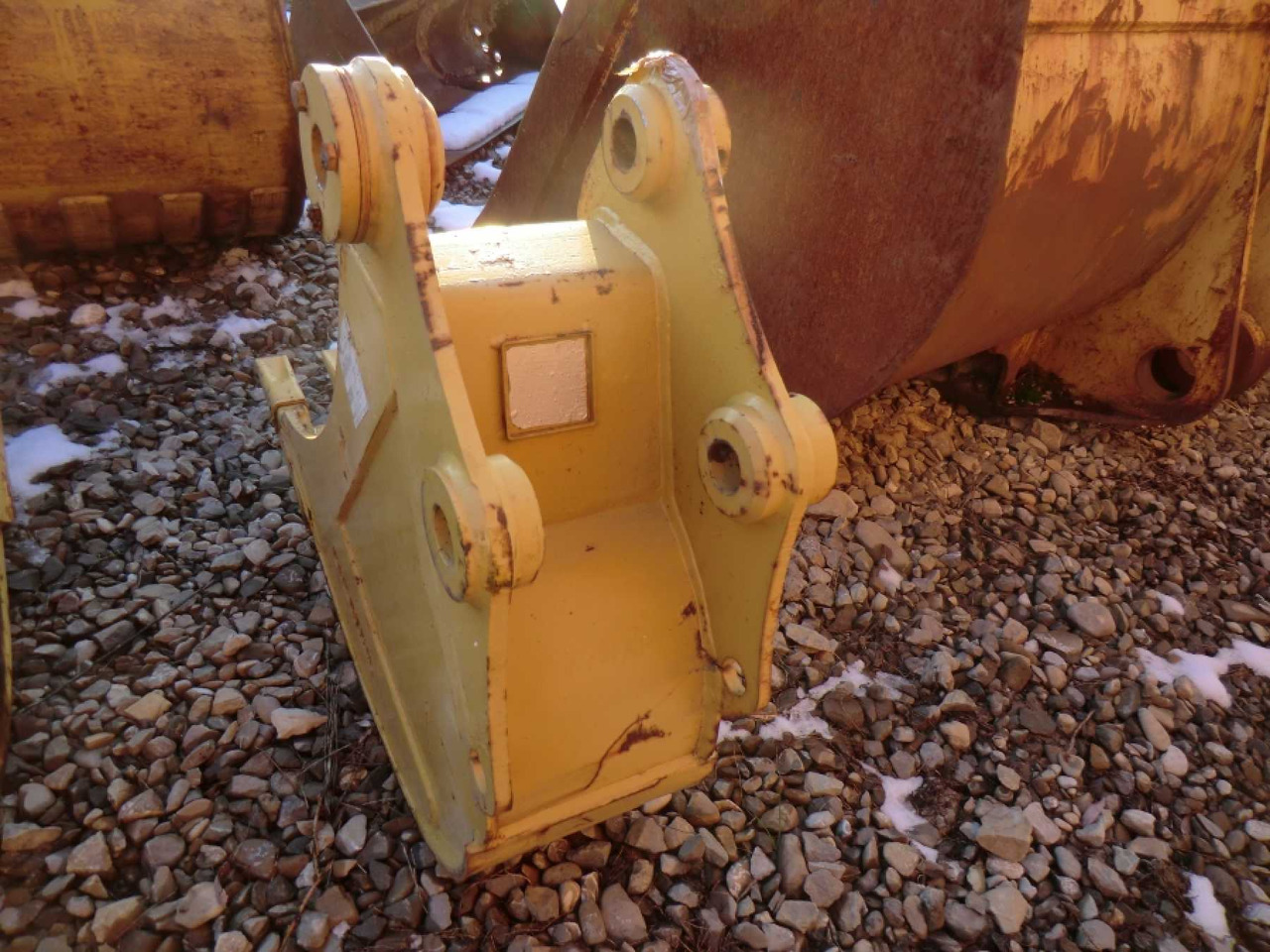 Caterpillar 307 Benna HD con denti, marca ROMEA, peso 200 kg, anno di costruzione 2004. Larghezza mm 300. - بكت حفار: صور 3 Caterpillar 307 Benna HD con denti, marca ROMEA, peso 200 kg, anno di costruzione 2004. Larghezza mm 300. - بكت حفار: صور 3