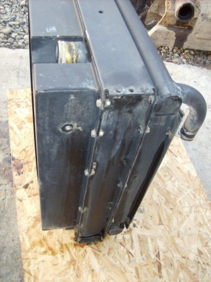 Caterpillar 317 NVA RADIATORE ACQUA - المشعاع - آلات البناء: صور 4 Caterpillar 317 NVA RADIATORE ACQUA - المشعاع - آلات البناء: صور 4