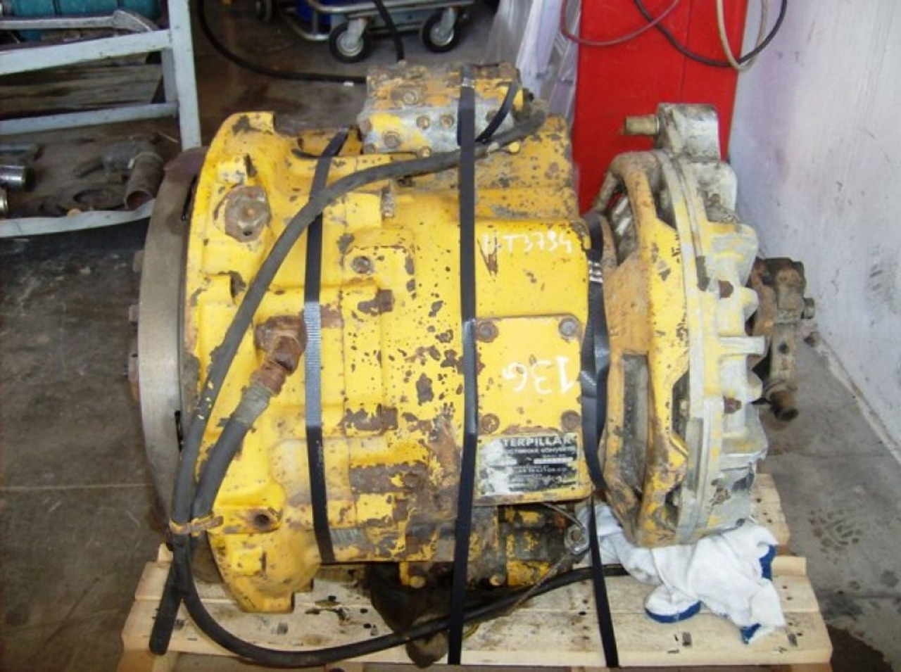 Caterpillar 631B CONVERTER - نقل الحركة - آلات البناء: صور 1 Caterpillar 631B CONVERTER - نقل الحركة - آلات البناء: صور 1