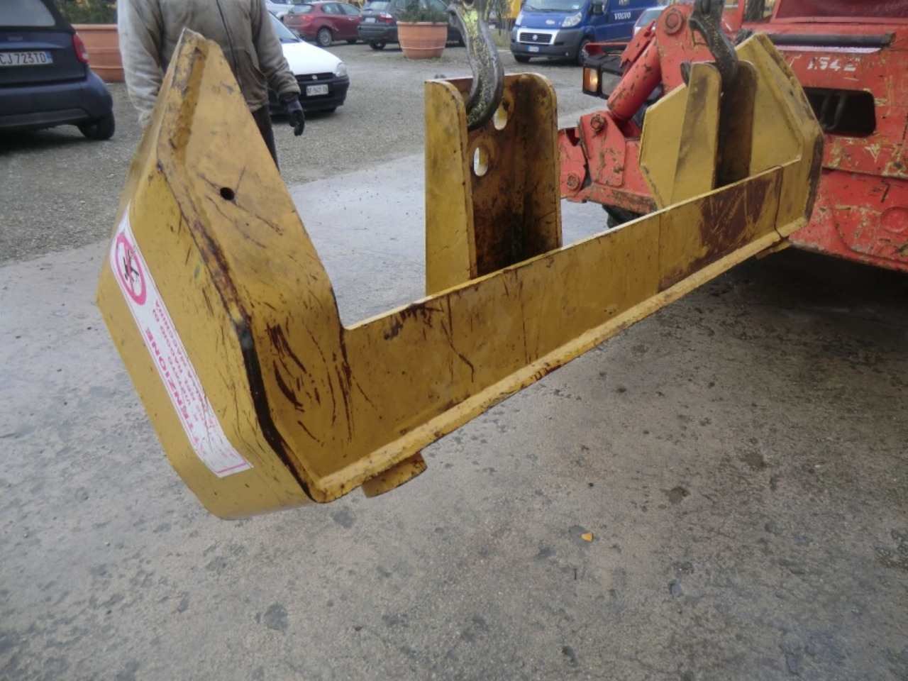 Caterpillar 963D CONTRAPPESO - ثقل موازن - آلات البناء: صور 1 Caterpillar 963D CONTRAPPESO - ثقل موازن - آلات البناء: صور 1
