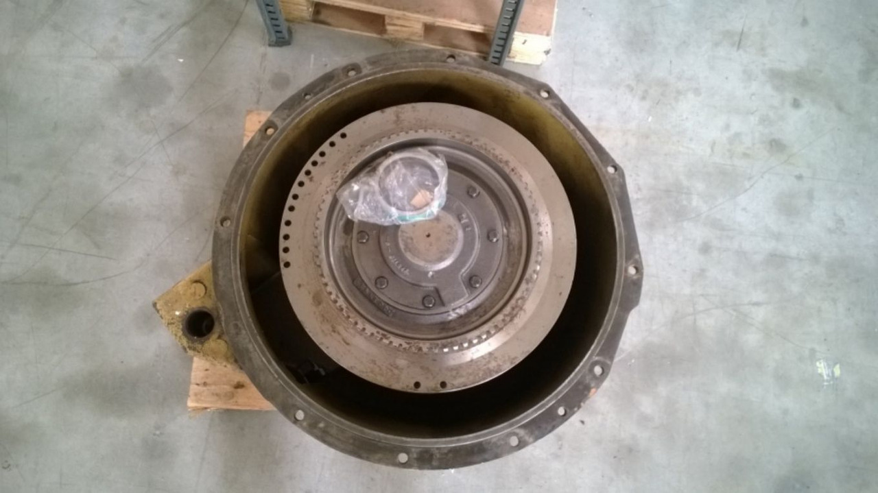 Caterpillar 988B Converter revisionato - نقل الحركة - آلات البناء: صور 4 Caterpillar 988B Converter revisionato - نقل الحركة - آلات البناء: صور 4
