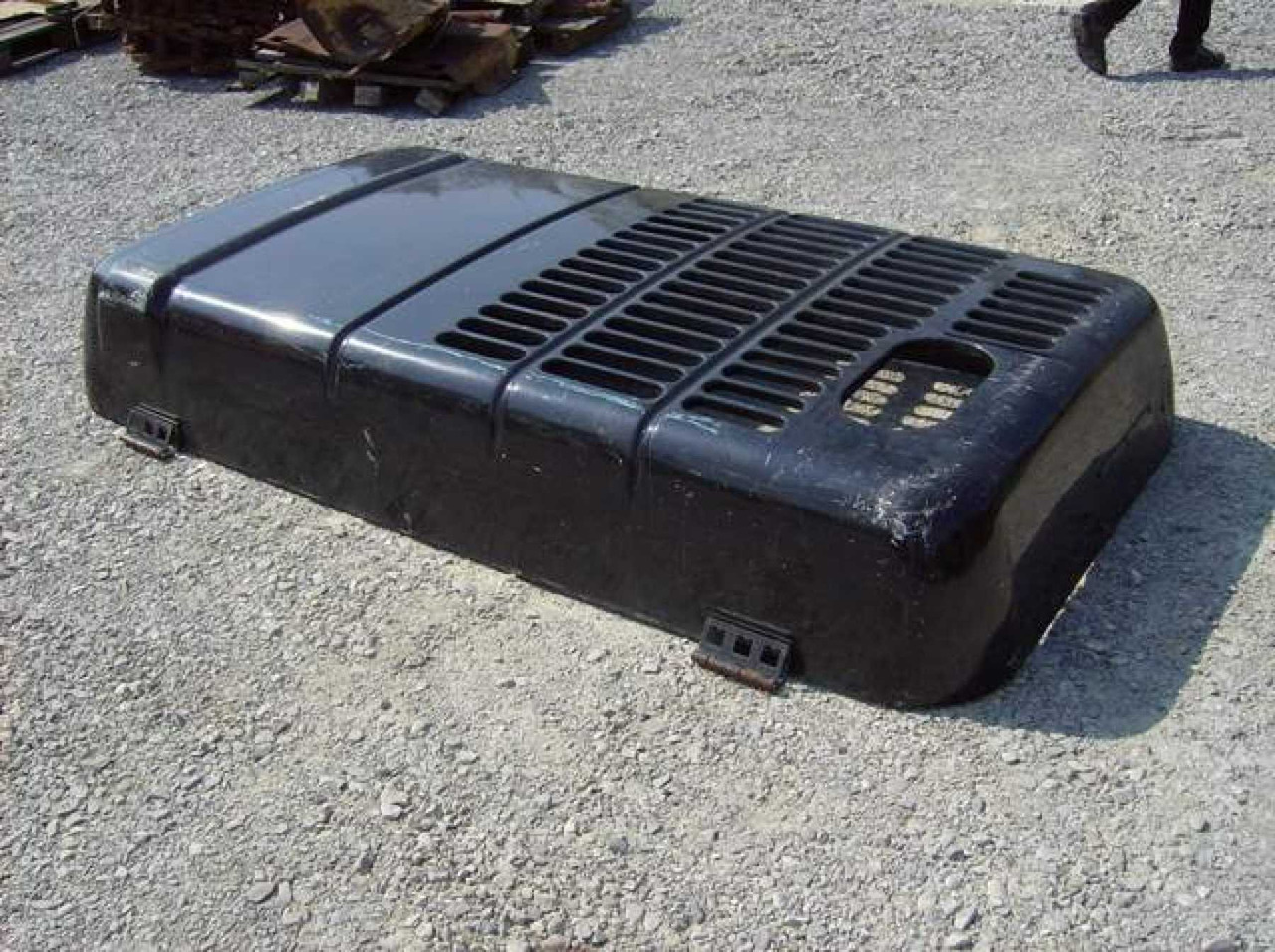 Caterpillar serie 3 Cofani - هود - آلات البناء: صور 5 Caterpillar serie 3 Cofani - هود - آلات البناء: صور 5