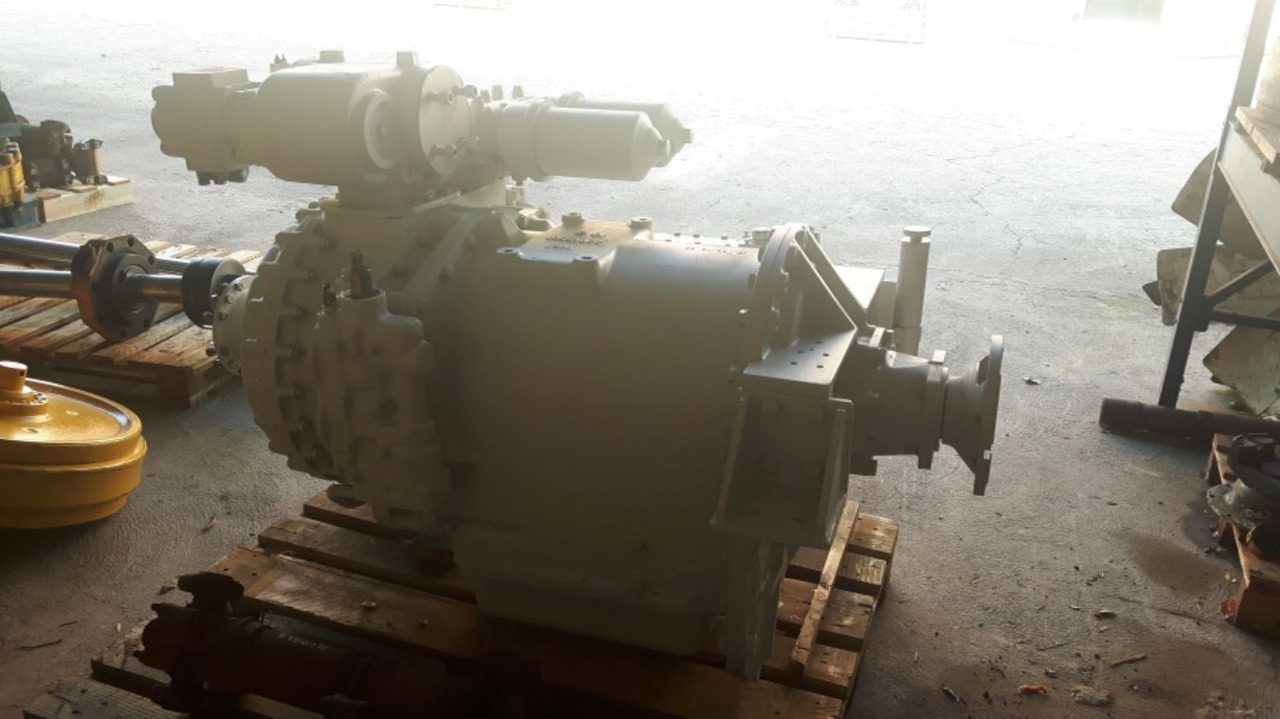 PERLINI DP655 TRASMISSIONE DETROIT DIESEL ALLISON CLBT 6061-6 - علبة التروس - آلات البناء: صور 5 PERLINI DP655 TRASMISSIONE DETROIT DIESEL ALLISON CLBT 6061-6 - علبة التروس - آلات البناء: صور 5