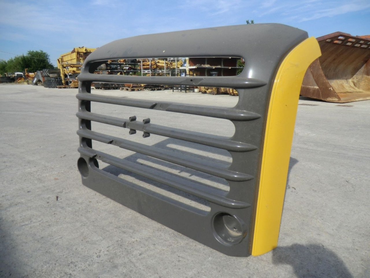 VOLVO A40D GRIGLIA REVISIONATA - جلوپنجره - آلات البناء: صور 2 VOLVO A40D GRIGLIA REVISIONATA - جلوپنجره - آلات البناء: صور 2