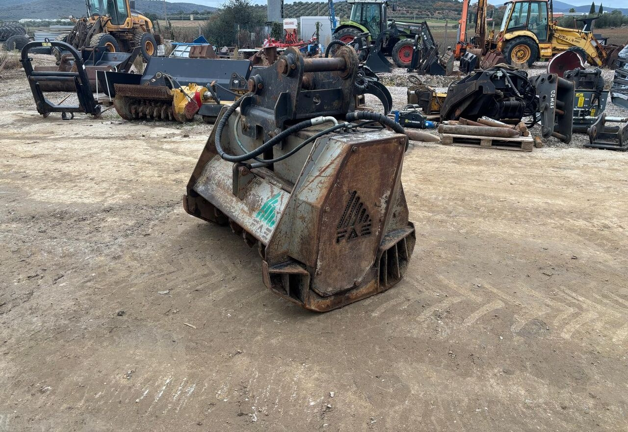 FAE UMM/EX 125-527 - التقطيع جزازة/ ماكينات قطع الحشائش: صور 1 FAE UMM/EX 125-527 - التقطيع جزازة/ ماكينات قطع الحشائش: صور 1