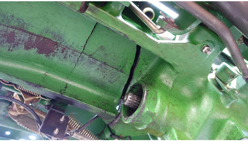 John Deere 790 4x4 SCHADE--UNFALL-- ACCIDENT - جرار: صور 4 John Deere 790 4x4 SCHADE--UNFALL-- ACCIDENT - جرار: صور 4