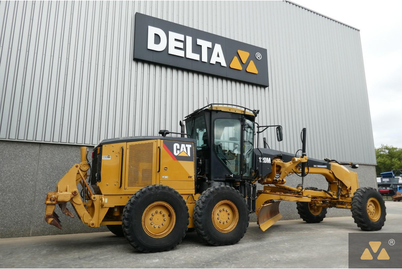 Caterpillar 120M - آلة تسوية الأرض: صور 5 Caterpillar 120M - آلة تسوية الأرض: صور 5