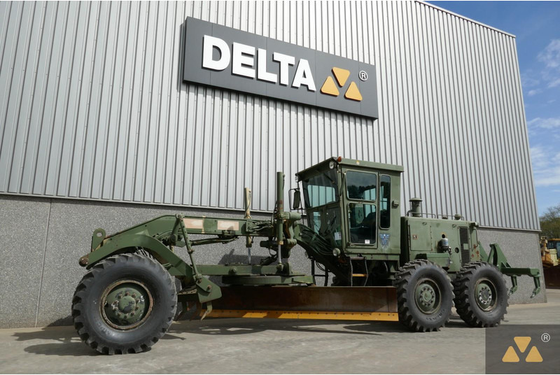 Caterpillar 130G Ex- - آلة تسوية الأرض: صور 4 Caterpillar 130G Ex- - آلة تسوية الأرض: صور 4