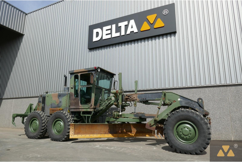Caterpillar 130G Ex- - آلة تسوية الأرض: صور 3 Caterpillar 130G Ex- - آلة تسوية الأرض: صور 3