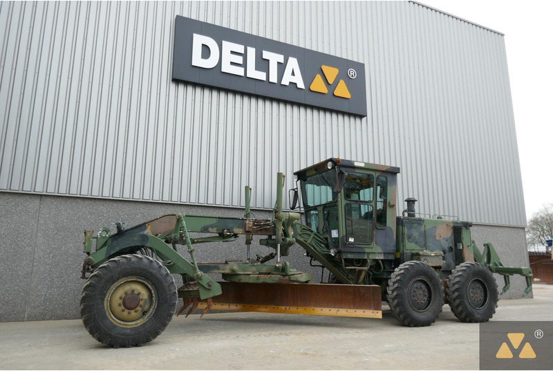 Caterpillar 130G Ex- - آلة تسوية الأرض: صور 4 Caterpillar 130G Ex- - آلة تسوية الأرض: صور 4