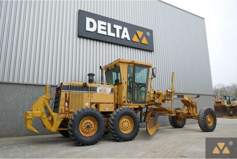 Caterpillar 140H - آلة تسوية الأرض: صور 5 Caterpillar 140H - آلة تسوية الأرض: صور 5